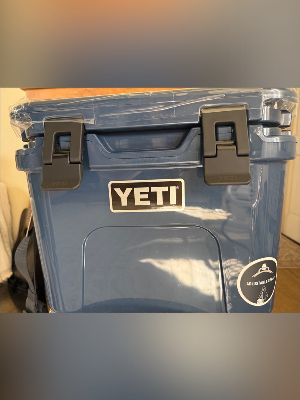 YETI roadie cooler 15